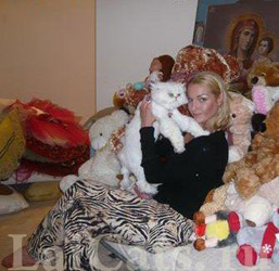 Волочкова и кот