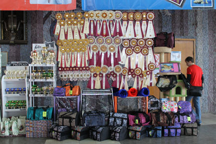 призы и подарки