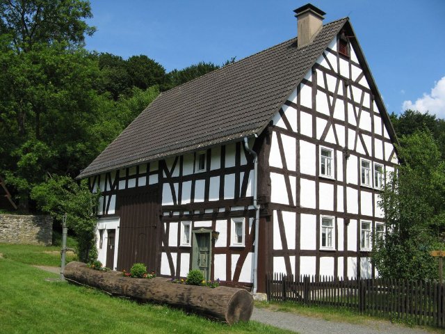 Особенности архитектурного стиля фахверк: как создать уникальный дом